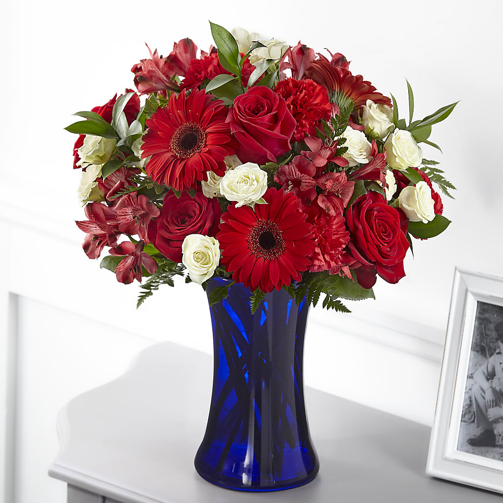 Hearts Embrace Bouquet – Flowers Forever, Carlsbad CA