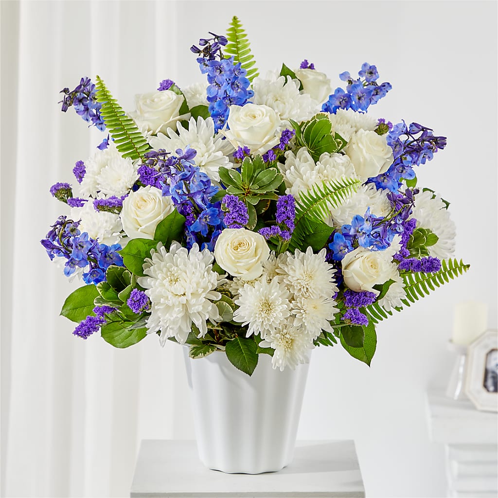 Hold Dear Tabletop Basket – Flowers Forever, Carlsbad CA
