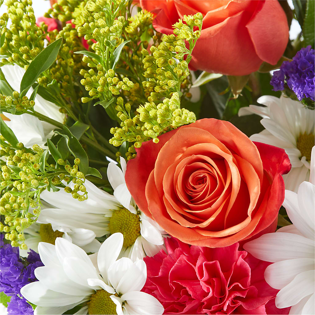 Oopsie Daisy Box Bouquet –  Flowers Forever, Carlsbad CA
