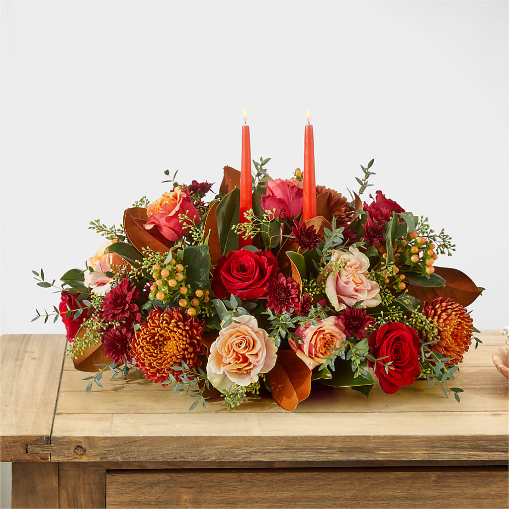 Gather Near Centerpiece –  Flowers Forever, Carlsbad CA